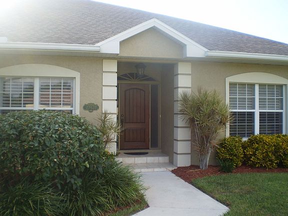 2nd image of 27420 Richview Ct