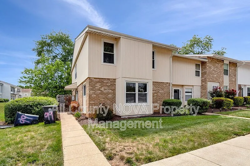 9995 Campus Way S #126