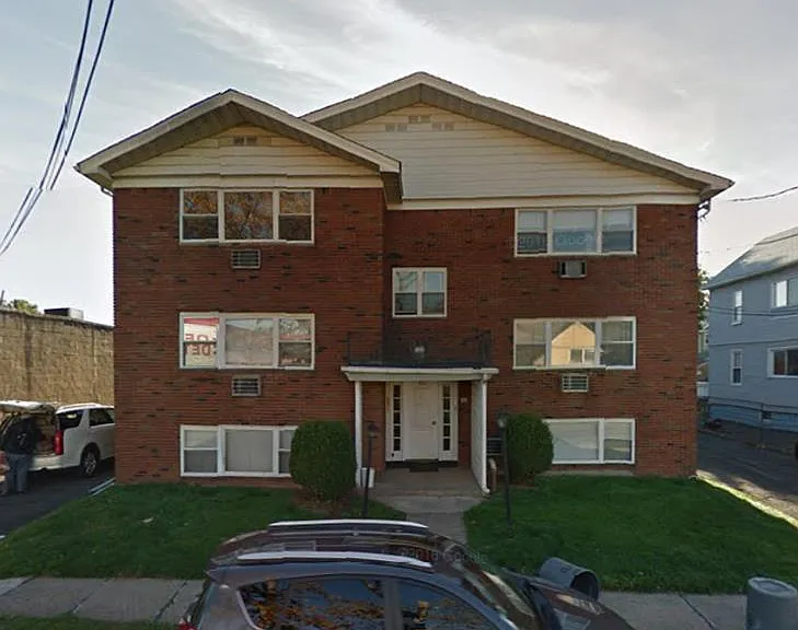 920 Spofford Ave #3 — Photo 1