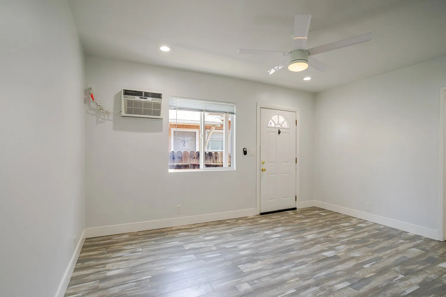 1 bed, 456 sqft, $2,200 — Photo 4