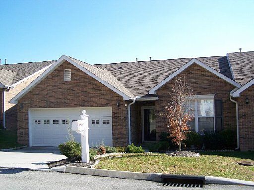2nd image of 3232 Misty Hill Way
