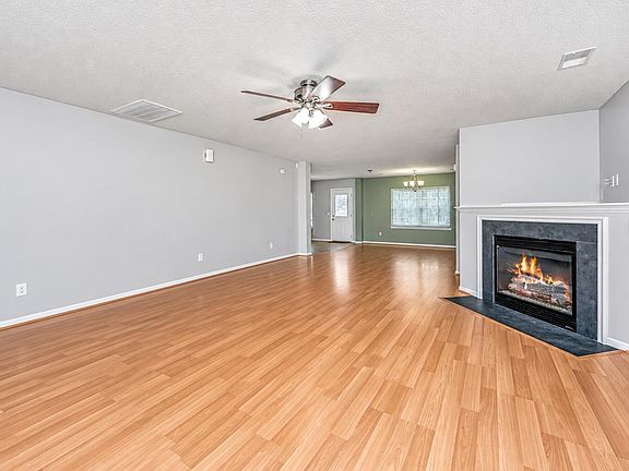 5th image of 108 Tyron Rd