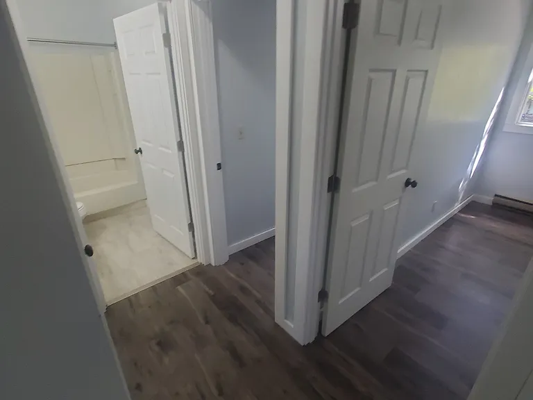 904 Hill St #214 — Photo 9