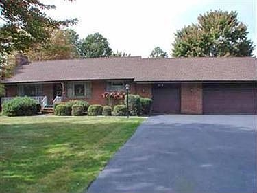 1st image of 2954 Lynn Dr