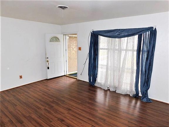 2nd image of 4103 Wind River Dr