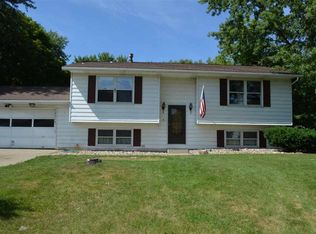 18375 Brewster Dr, Bristol, IN 46507