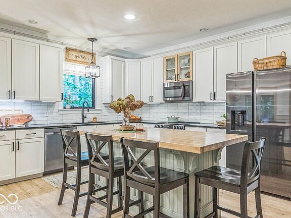 5th image of 5742 Augusta Woods Dr
