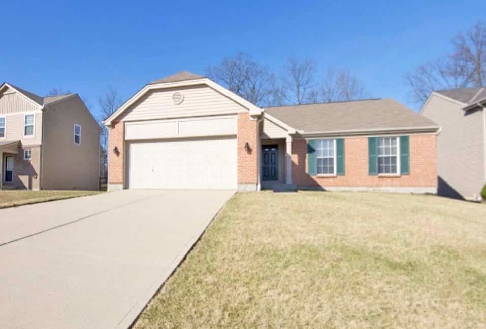 1st image of 19 Woodside Park Dr