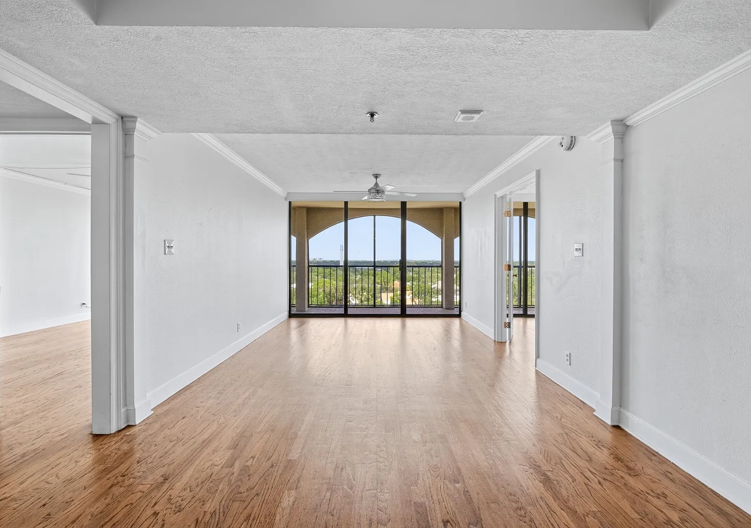 3211 W Swann Ave - 1103 — Photo 4