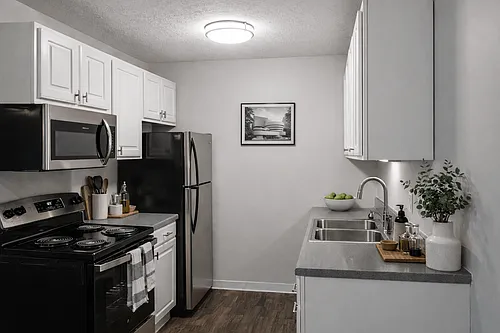 Foote Hills Apartments - Grand Rapids, MI Photo 1