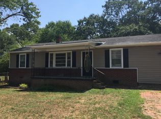 34 Crestmore Dr, Greenville, SC 29611