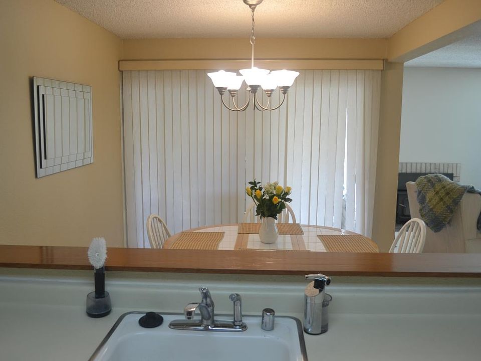 Open Kitchen & dining