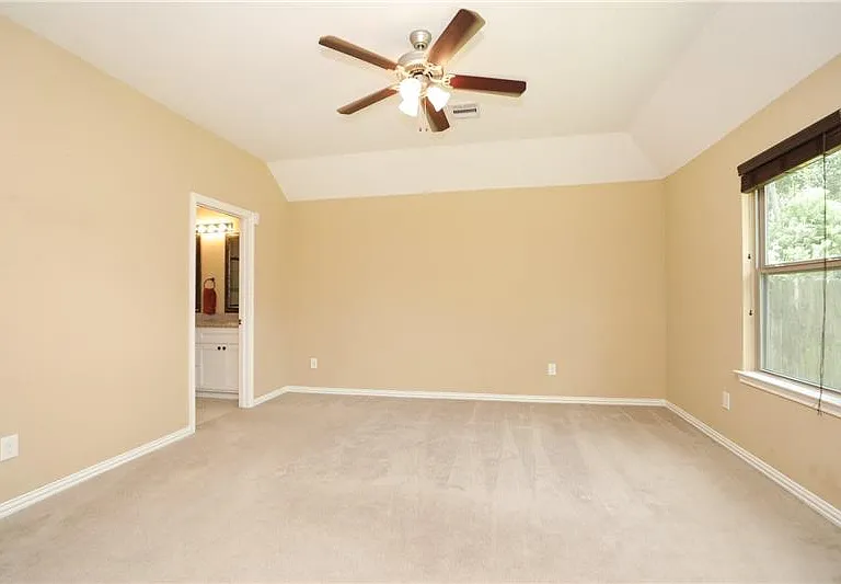 6615 Goldspier St — Photo 19