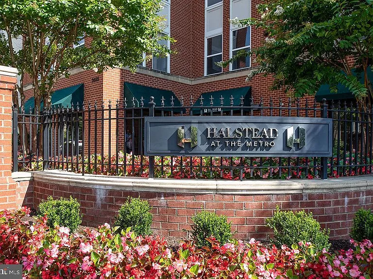 2655 Prosperity Ave #415 — Photo 26