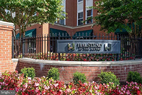 2655 Prosperity Ave #415 Photo 1