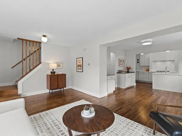 2334 Doswell Ave, Saint Paul, MN 55108