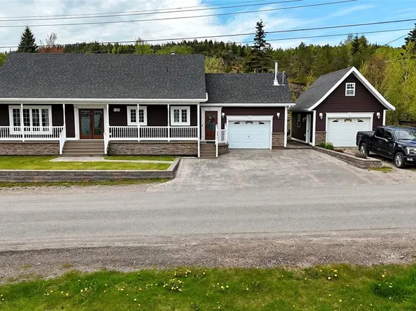 122 Bayview Road, Springdale, NL A0J1T0