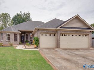 117 Archered Way, New Market, AL 35761