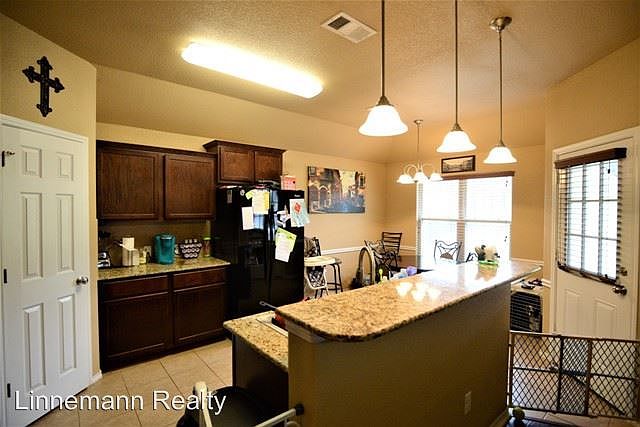 1st image of 2109 Golden Eagle Dr