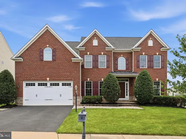 25577 Royal Hunter Dr, Aldie, VA 20105