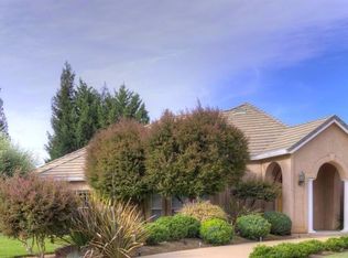 10420 Saint Andrews Dr, Oakdale, CA