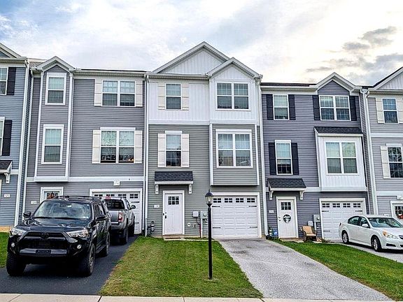 2nd image of 130 Overlook Dr