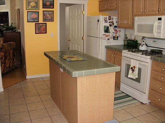 Island Kitchen