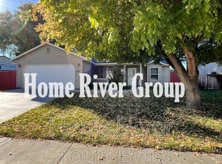 299 E Snowy Owl St, Kuna, ID 83634