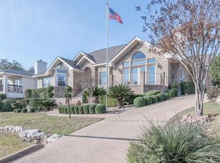104 Top O The Lake Dr, Lakeway, TX 78734