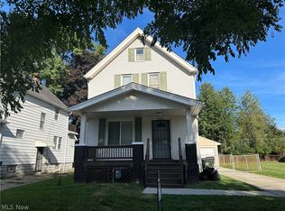 3961 E 53rd St, Newburgh Heights, OH 44105
