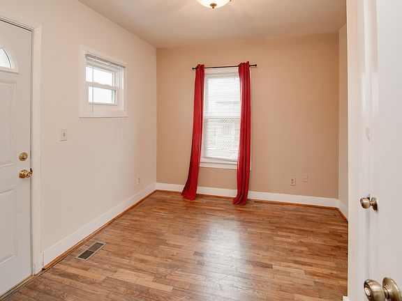 5th image of 421 Aylworth Ave