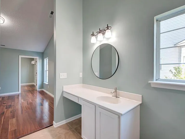 7186 Windmill Creek Rd — Photo 21