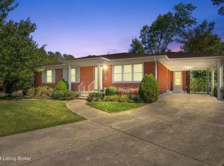 3833 Chatham Rd, Louisville, KY 40218