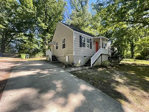 2421 Renfrow Rd Photo 1