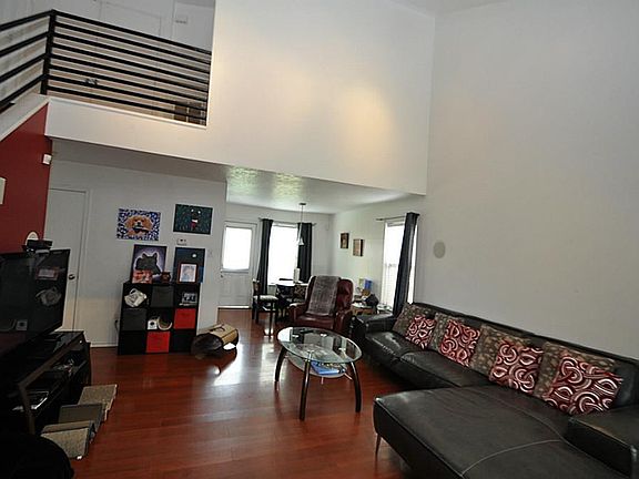 3rd image of 3251 Beran Dr