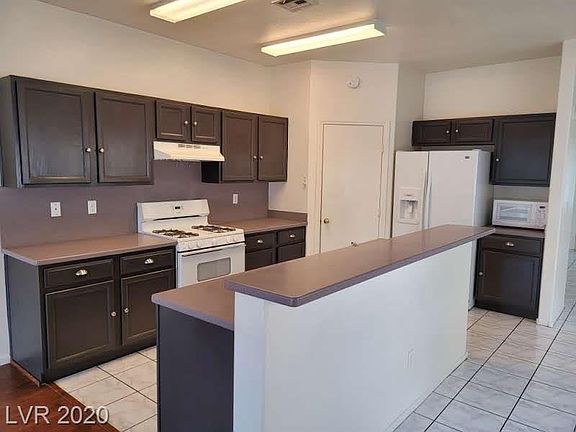 3rd image of 5956 Gentleslope St