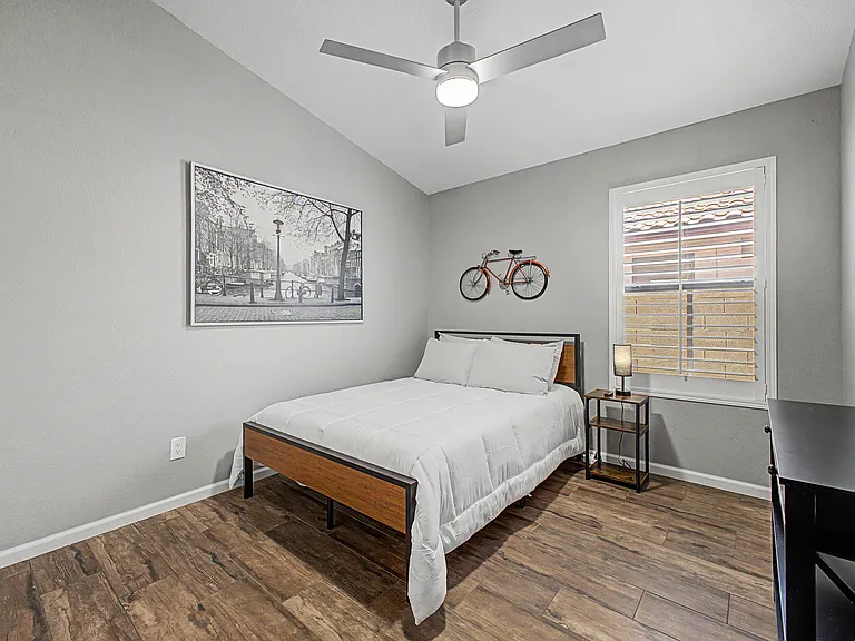 7243 W Morrow Dr — Photo 14