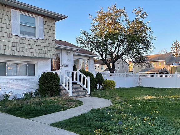 3rd image of 128 Cedar Street