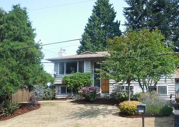 1st image of 6725 162nd Pl SW