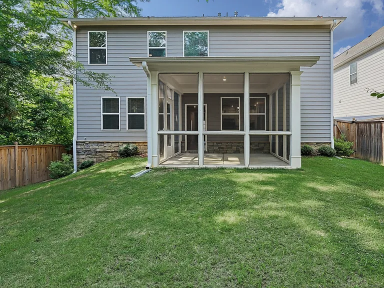 520 Cresentry Brk — Photo 3