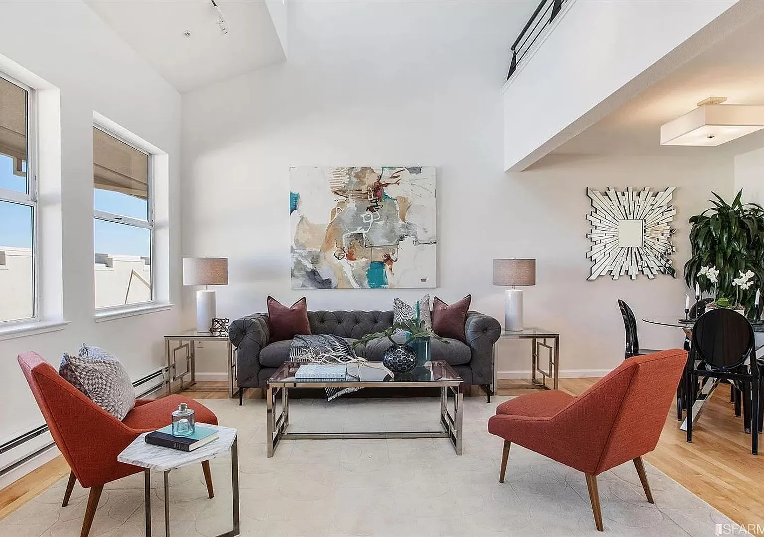 Top Floor Condo Available Now!! — Photo 2