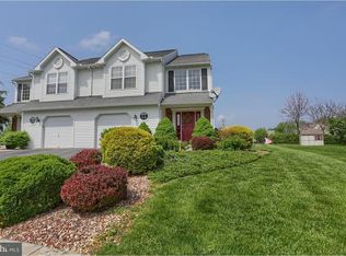 15 Ontario Dr, Sinking Spring, PA 19608