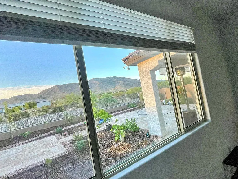 1547 W Corral Rd — Photo 7