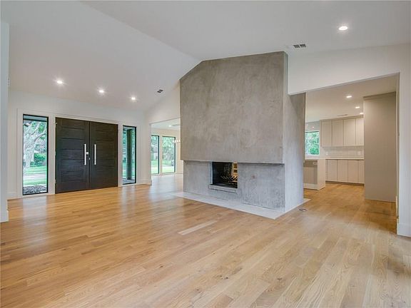 5th image of 3911 Antigua Cir