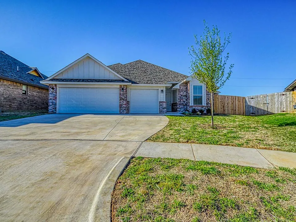 3100 Pebble Pond Dr