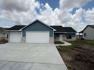 5121 N Toben Dr, Wichita, KS 67226