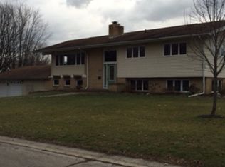 2829 Townway Rd, Danville, IL 61832