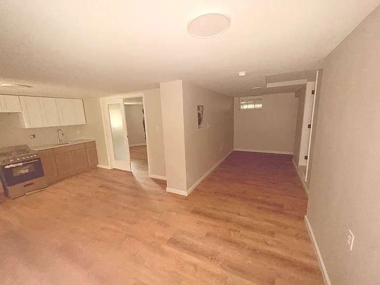 412 Gravel Pond Rd #8 — Photo 8