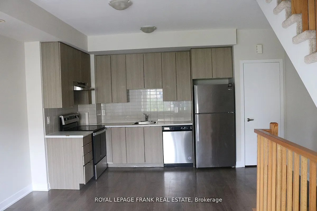 Building Photo - 70 Orchid Place Dr #2