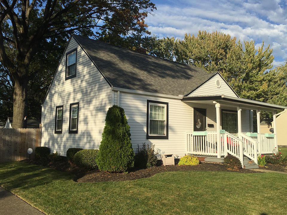 1st image of 25451 Richards Ave
